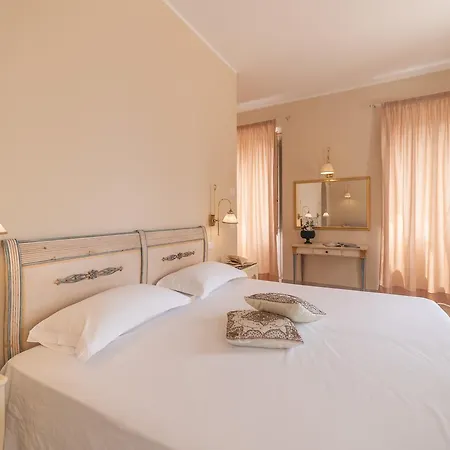 Casa Adele Отель