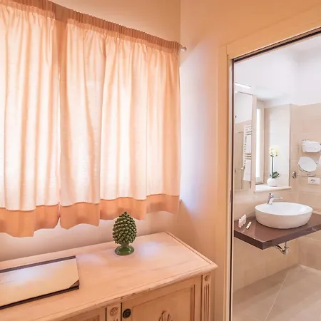 Отель Casa Adele 3*